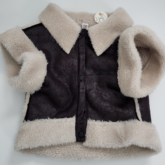OFFLEASH By Aerie Leather Winter Sherpa Dog Vest Coat Size Large NWT - Picture 5 of 10
